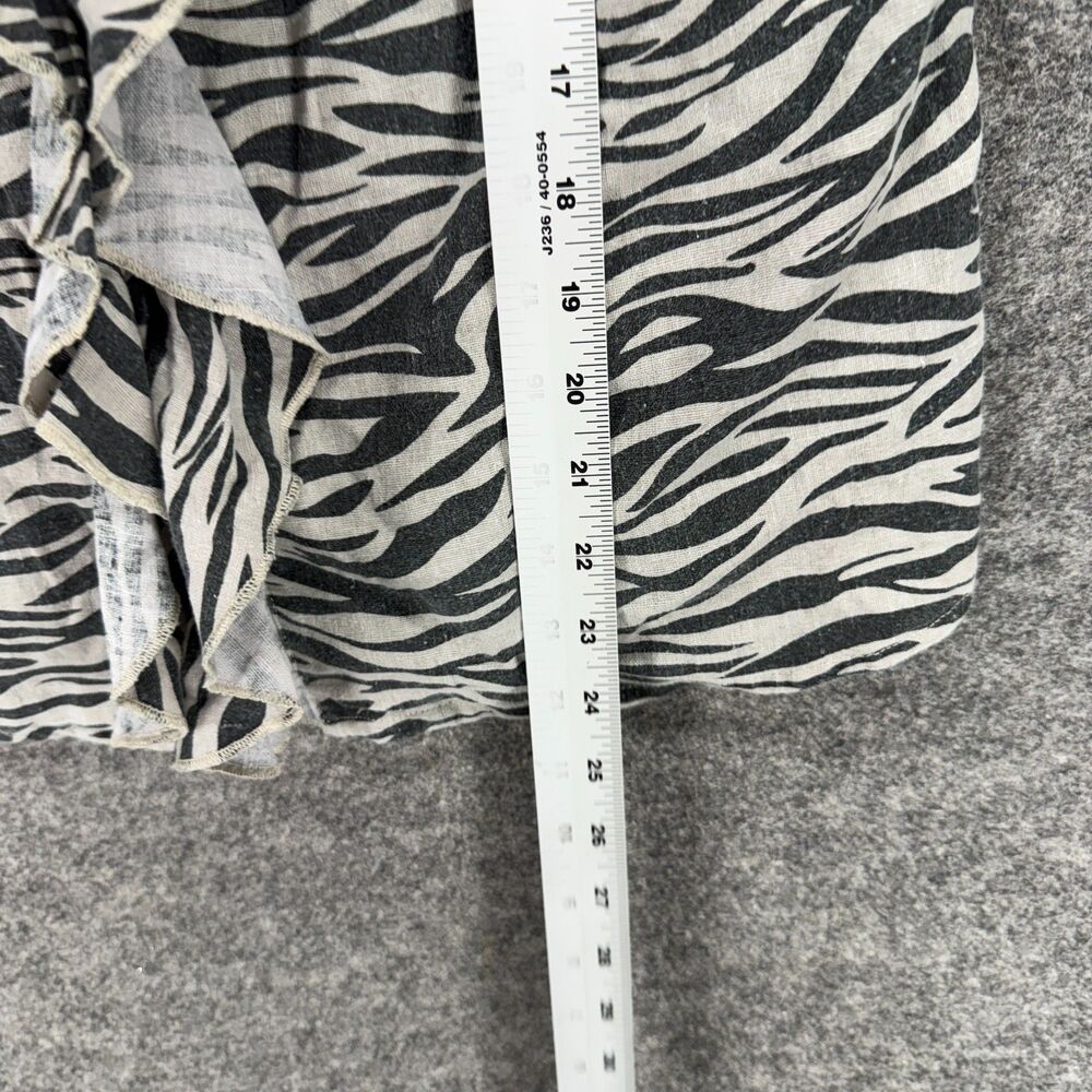 DFA Shirt Women L Large Black Animal Print Button Up Collared Short Sleeve Linen - Picture 5 of 6